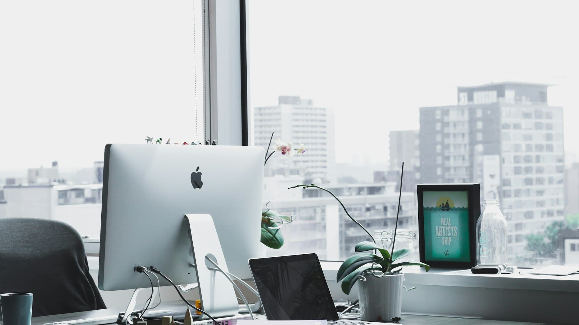 Büroflur Betonoptik – Nachher